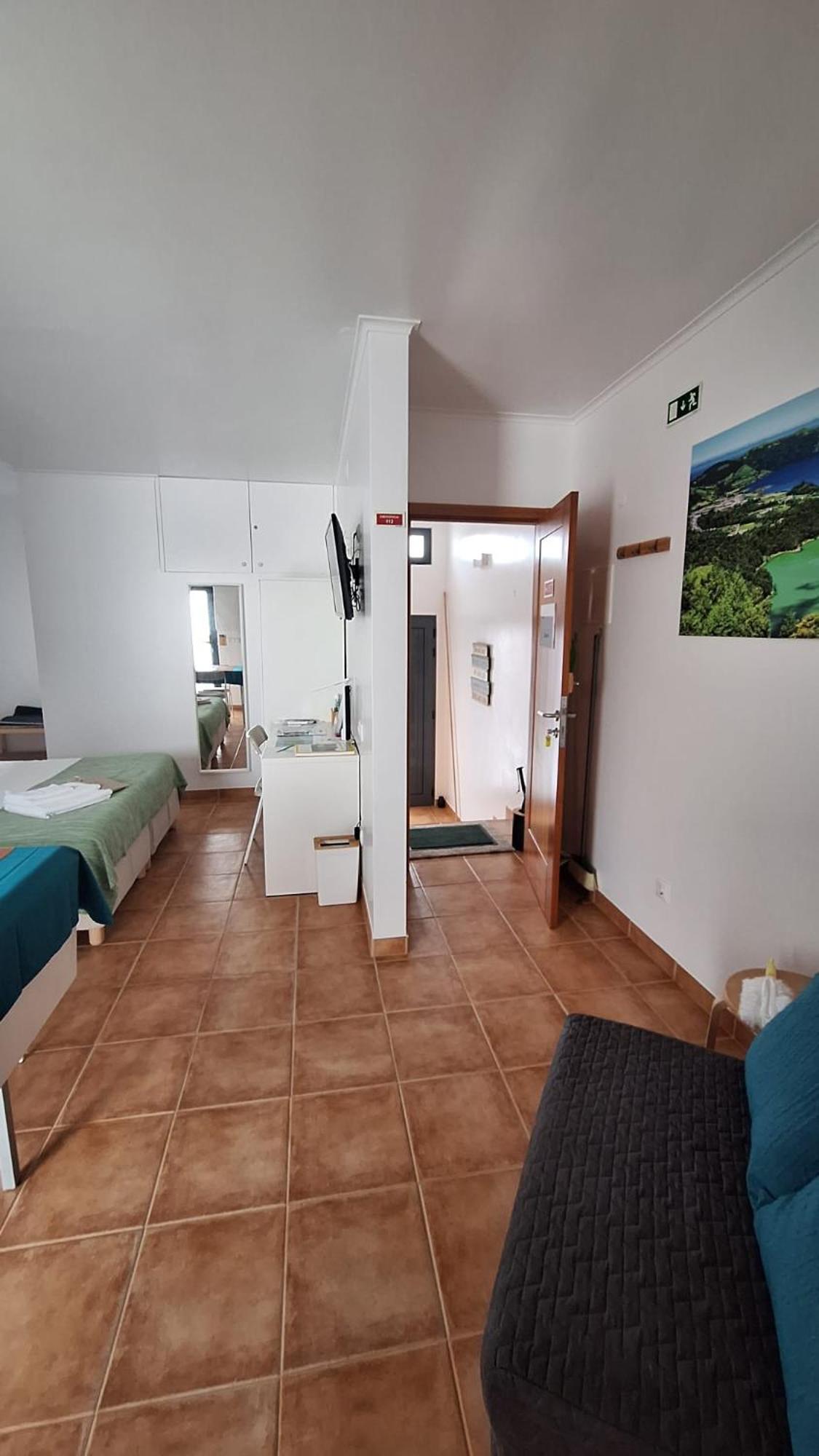 Caminhos Nos Levam Pela Ilha Διαμέρισμα Πόντα Ντελγκάντα Εξωτερικό φωτογραφία